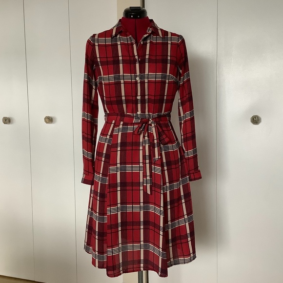 Banana Republic Dresses & Skirts - Banana Republic plaid dress US 6